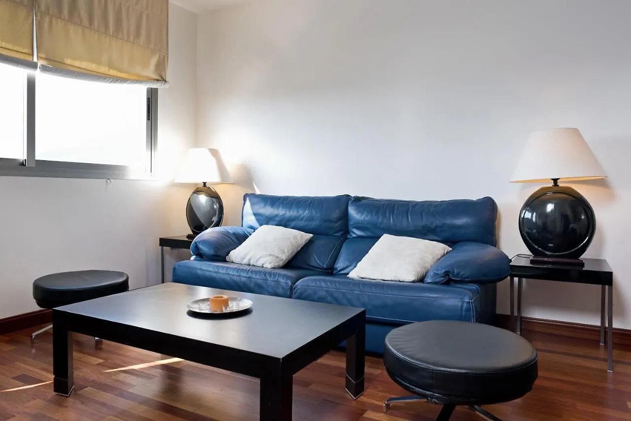 Apartment Urbanchicmalaga Torremolinos 3-Bedroom Sea Mountain Views, Pool, Parking Spain